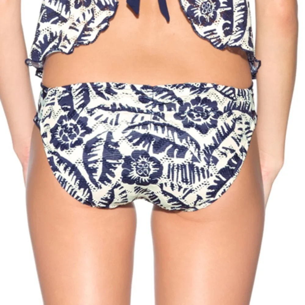 NWT $54 LUCKY BRAND MEDIUM WAIMEA DREAM BOTTOM - Picture 2 of 8
